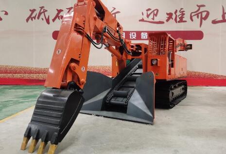 履帶式扒渣機(jī)的特點(diǎn)是什么呢？這五點(diǎn)了解下！